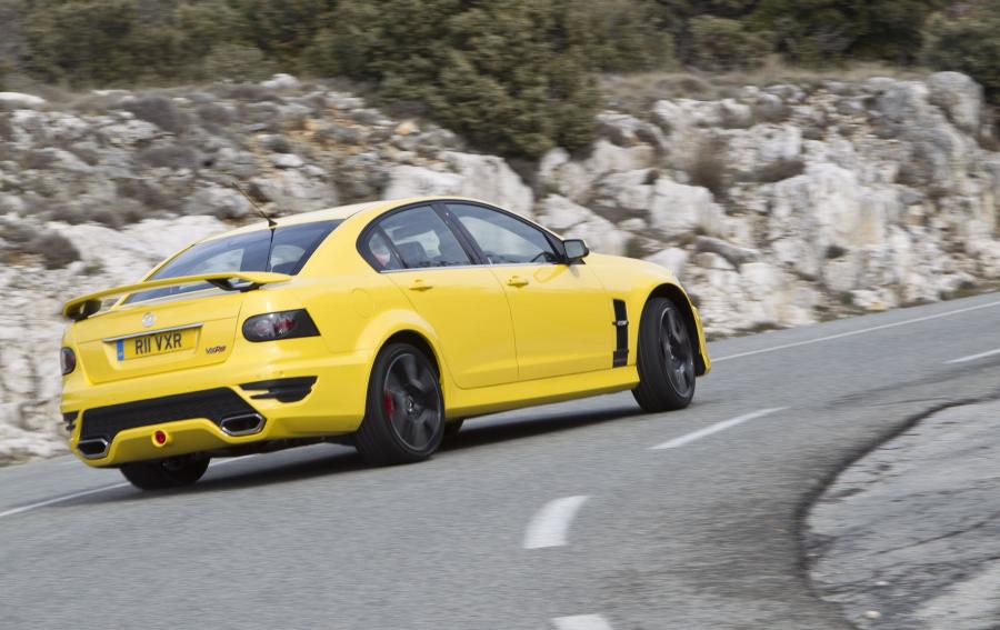  Vauxhall VXR8 2011 года  (фото 17 из 80)